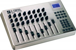 Controle – Equipamento profissional para produtores e DJs