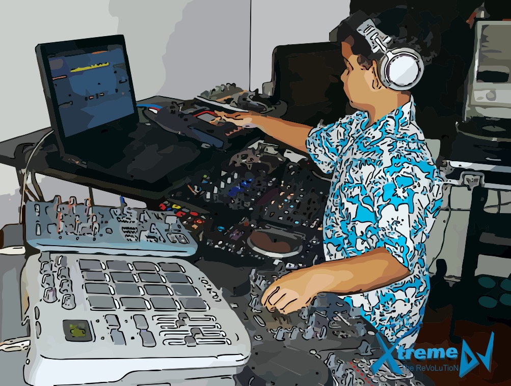 DJs de Live PA e suas principais características e particularidades (LAPTOP - KORG KP3)